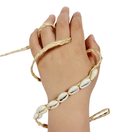 Bracelet En Paille (7 cauris)